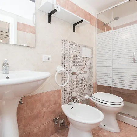 Alojamento de Acomodação e Pequeno-almoço Ada & Lecce