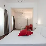Ada & לצ'ה