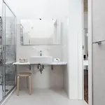 לינה וארוחת בוקר Ada & 4*