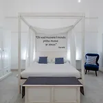 לינה וארוחת בוקר Ada & לצ'ה