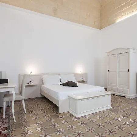 Ada & Bed & Breakfast
