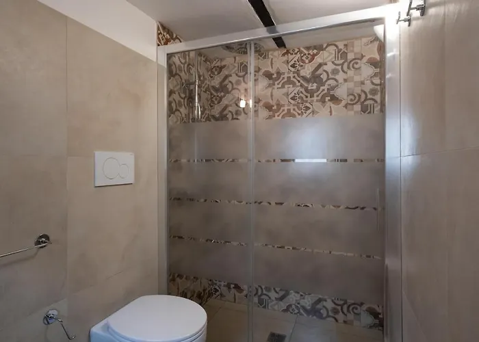 Ada & לינה וארוחת בוקר לצ'ה