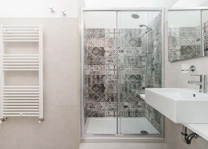 לינה וארוחת בוקר Ada &