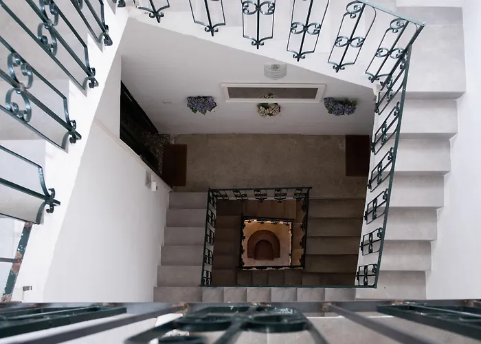 לינה וארוחת בוקר Ada &